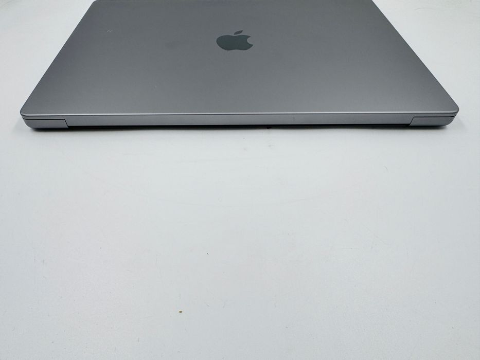 Apple Macbook Pro 16 2021 M1 Pro 32GB RAM 512GB SSD Space Gray IL7488