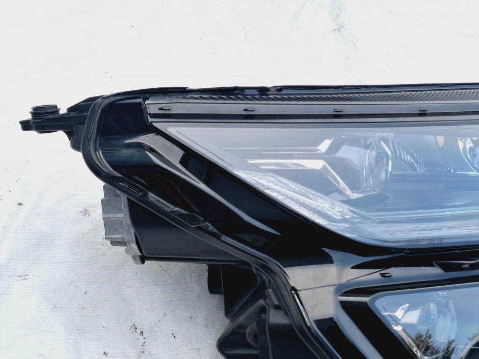lampa przód przednia prawa skoda kodiaq i 1 lift full led 566,941036a