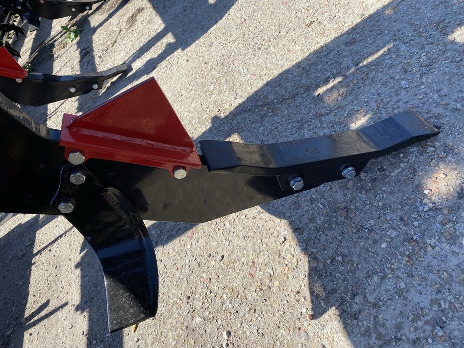 Глибокорозпушувач Чизель на МТЗ від 80к.с - 400 к.с Рихлітєль