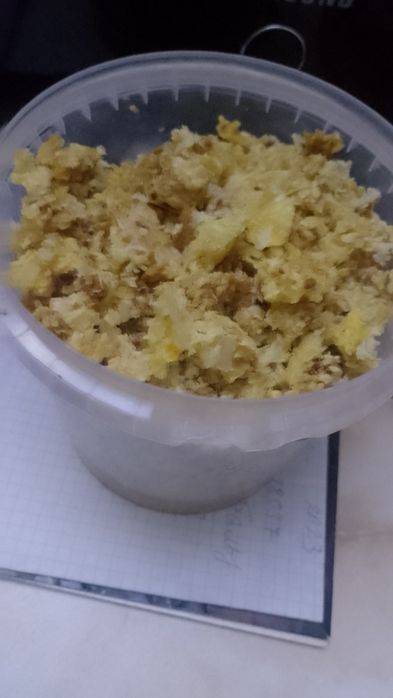 Забрус медовий свіжий