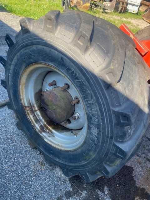 Felgi z oponami Alliance 405/70 R20 4 sztuki