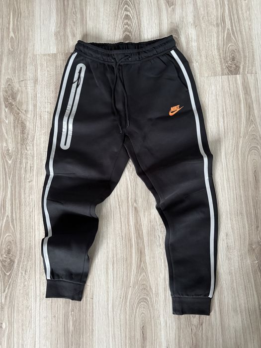 Dres sportowy Nike Tech