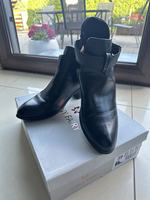 Buty czarne botki ccc ekoskóra