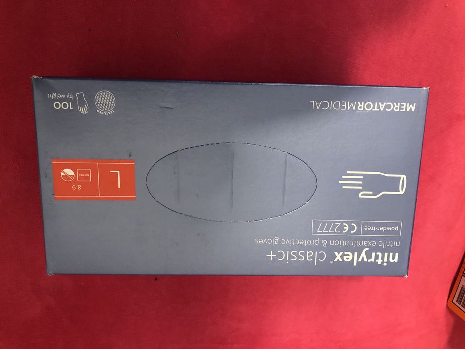 Rękawiczki jednorazowe nitrylowe.