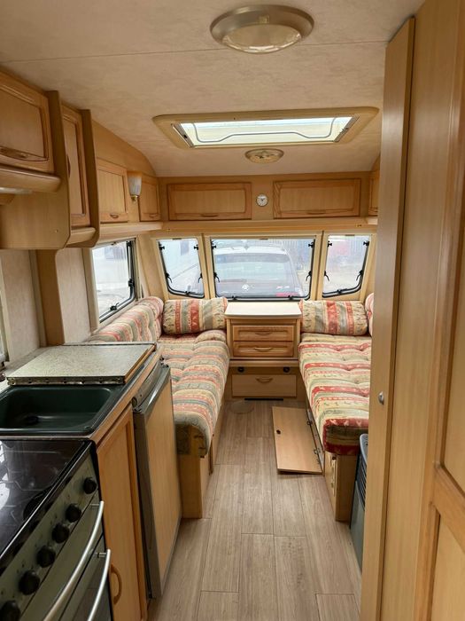 Caravana Inglesa Amara