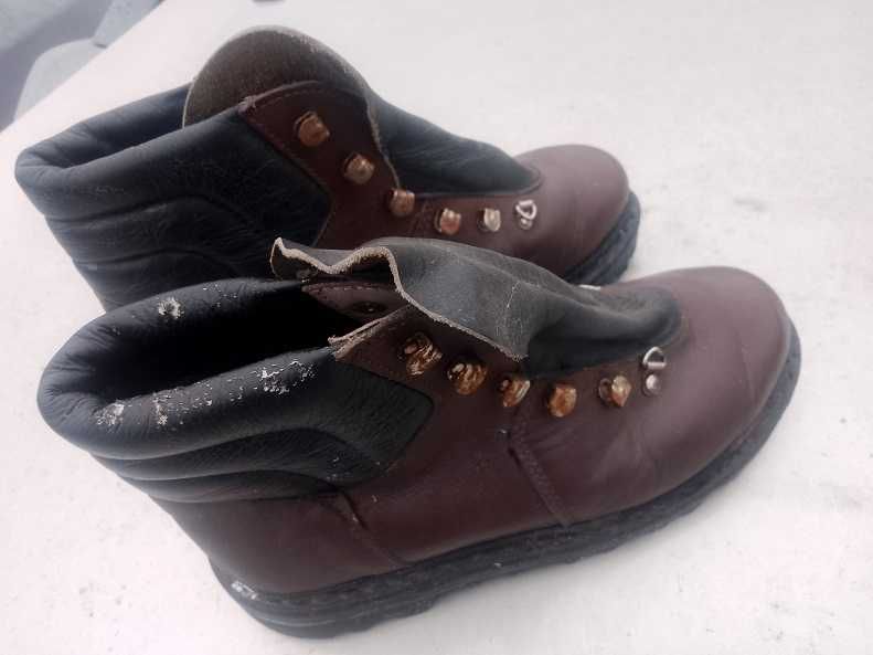 Buty Górskie z lat 60-70