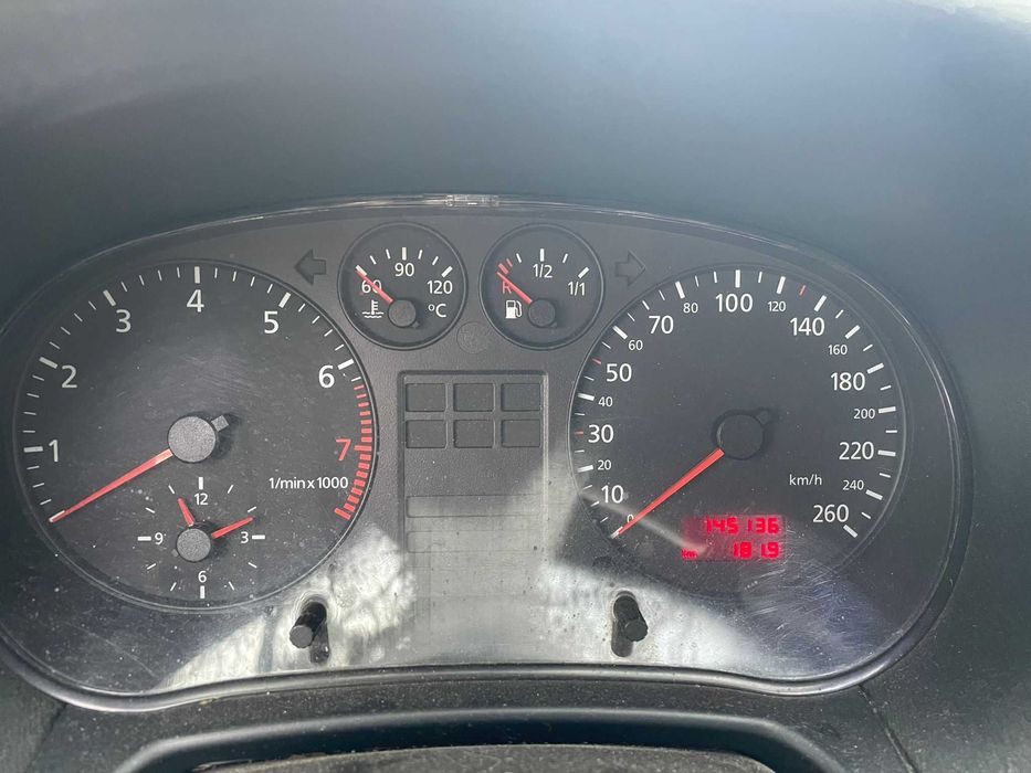 Audi A3 1.6 gasolina