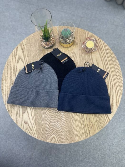 BOSS Чоловіча зимова шапка ,мужская шапка Розмір ONESIZE