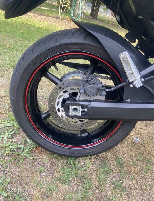 Yamaha FZ6 N S2, ano 2008 | 12.417 km | Excelente estado.