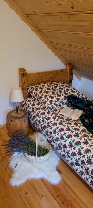 domek w górach odludziu wynajem z sauną jacuzzi weekend wakacje ferie