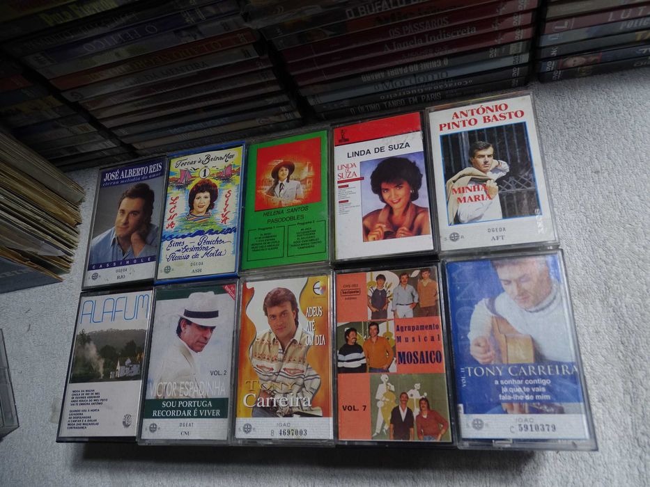 Lote de cassetes de musica Portuguesa e internacional em bom estado
