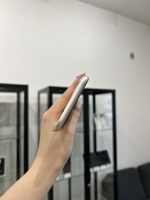 Telefon iPhone 11 64GB Biały Apple Gwarancja iTrade