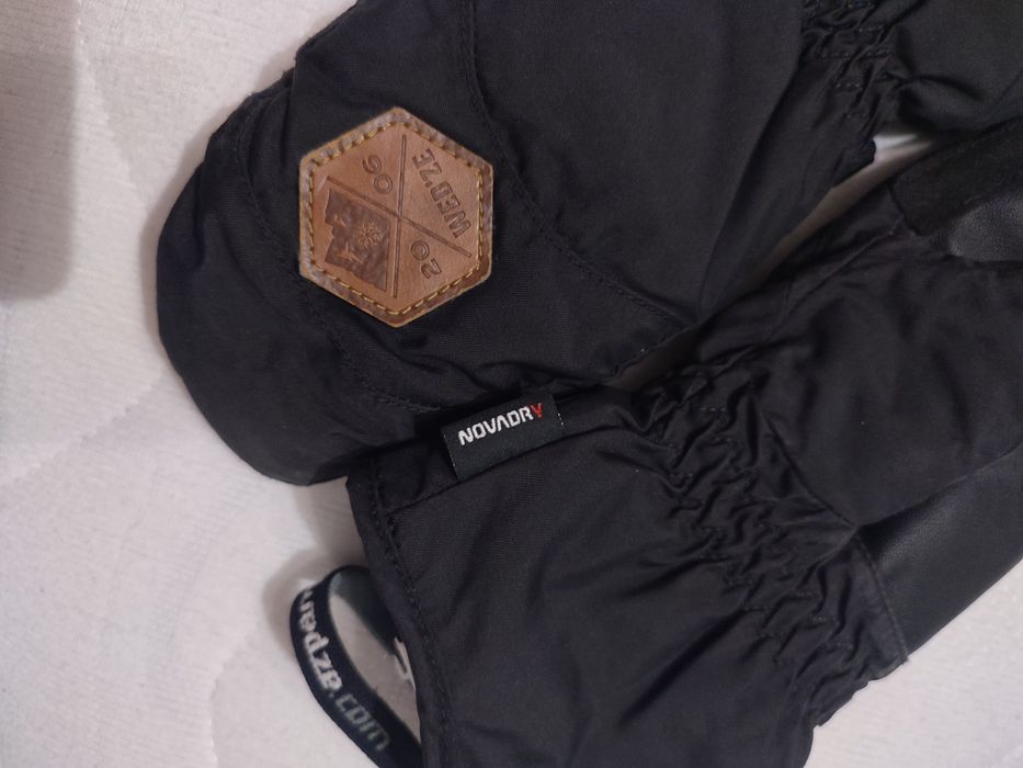 Rękawiczki zimowe 8 lat  Novadry Decathlon wedze narciarskie