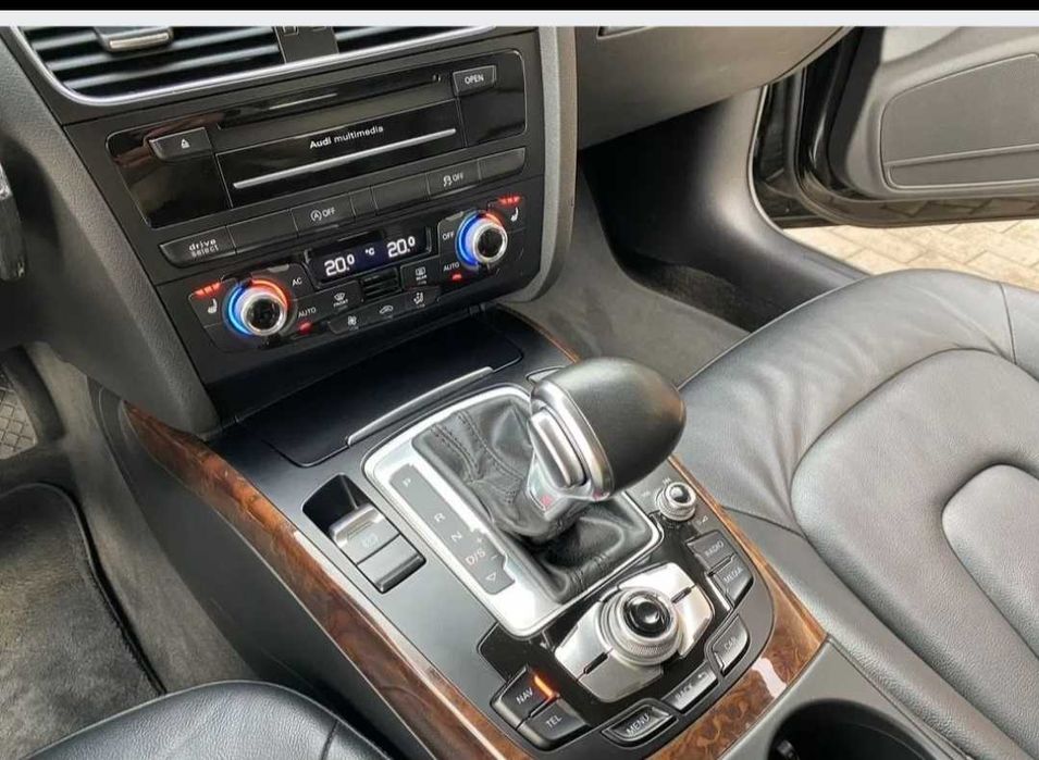 Audi A4 B8 Lift 163 km Super stan