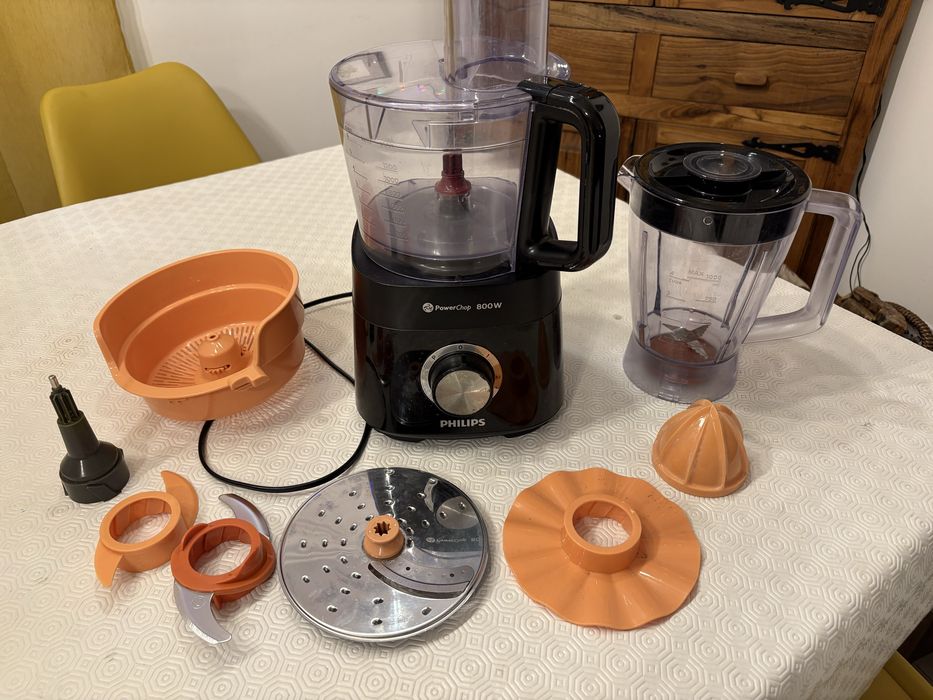 Processador Philips PowerChop 800W a funcionar perfeitamente