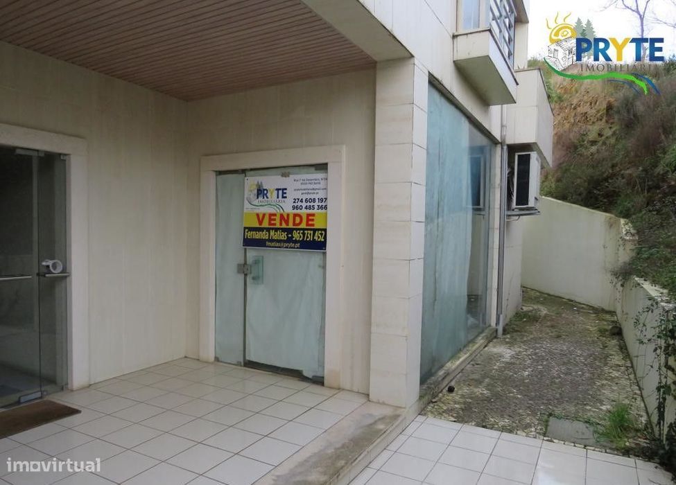 Loja comercial inserida no Centro da Vila da Sertã