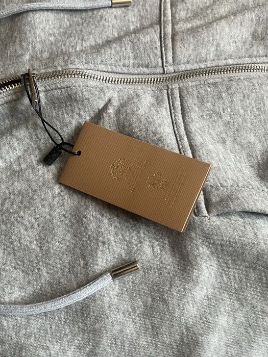 Zip hoodie burberry у двох кольорах