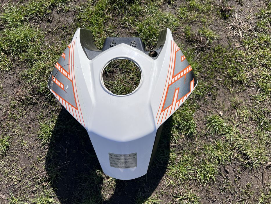 KTM 390 запчастини
