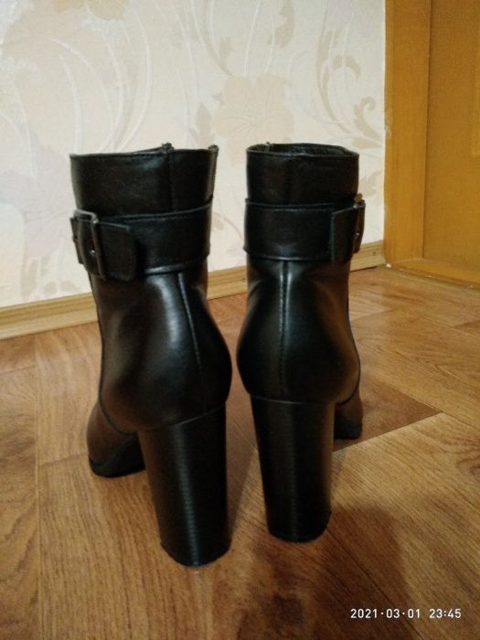 Ботильйони женские кожа