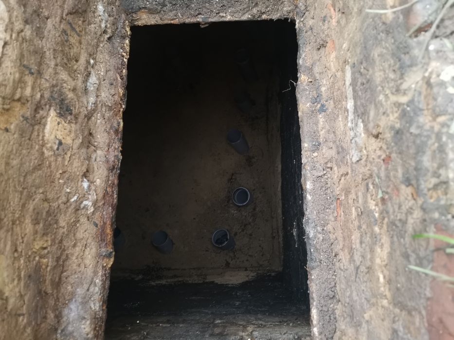 Чистка сливных ям Чистка Очистка выгребных ям от ила Выгребные