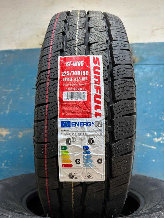 225/70R15C SUNFULL SF-W05 8сл. 112/110R (зима)