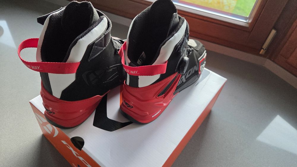 Buty motocyklowe IXON Bull 2 WP  rozm.44