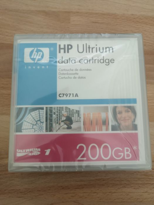 HP Ultrium data cartridge 200GB C7971A tape