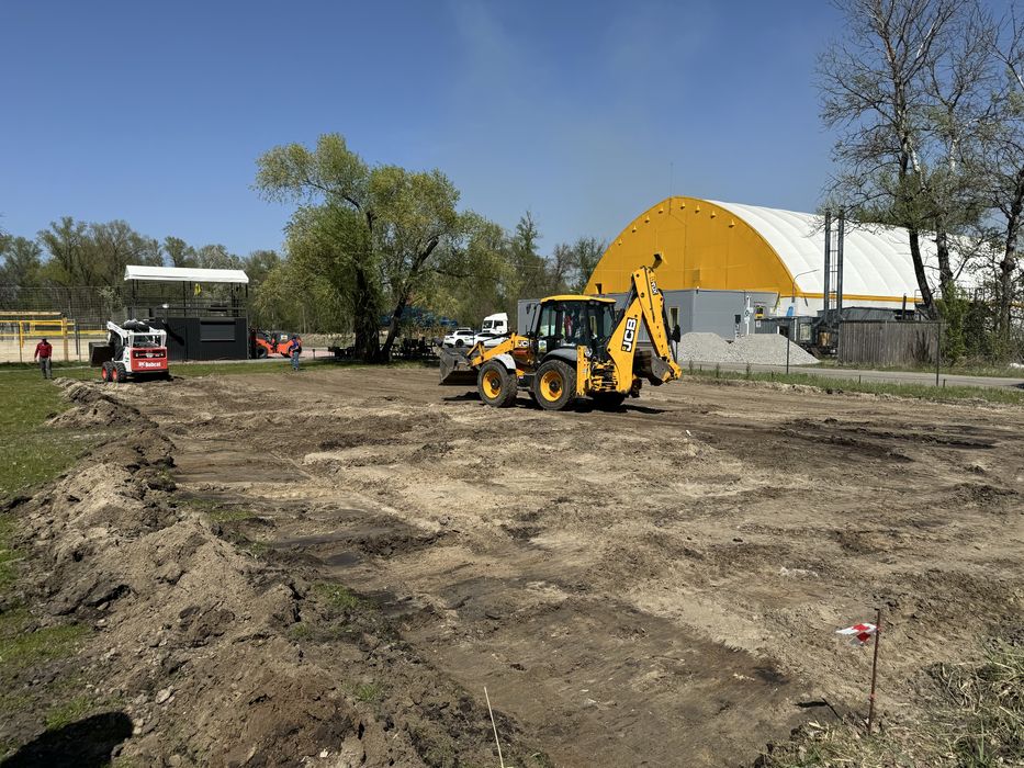 Оренда екскаватор навантажувача JCB