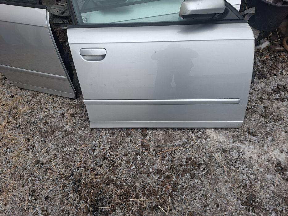 Audi a4 b7 drzwi przód prawe kompletne Europa ly7w