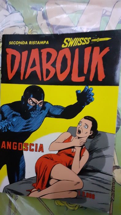 Banda desenhada em Francês e Inglês