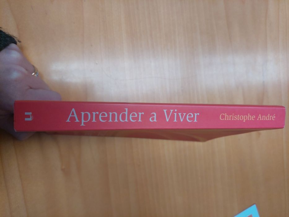 Livro "Aprender a viver"