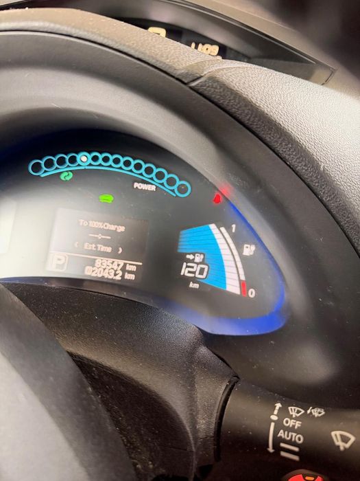 Nissan Leaf 2015 року з Європи