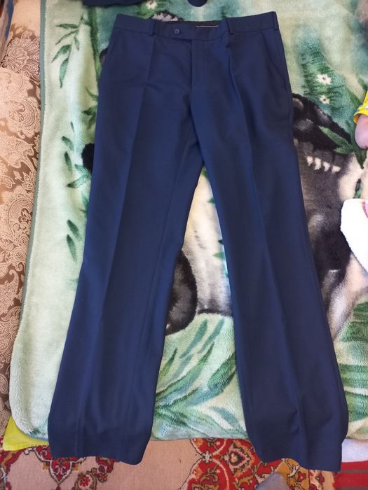 Продам чоловічий костюм в ІДЕАЛЬНОМУ стані