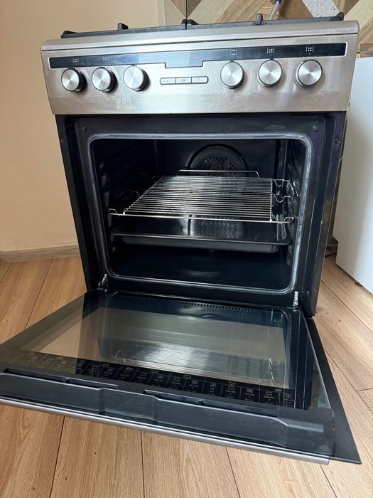 Kuchenka wolnostojąca Amica