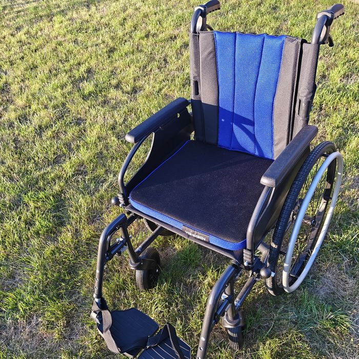 Wózek.  Inwalidzki  Vermeiren D200