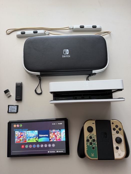 Nintendo switch Special edition oled 64 + 128 gb
