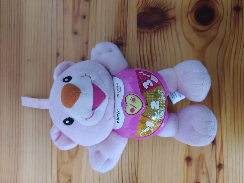 Miś interaktywny Little Singing Bear