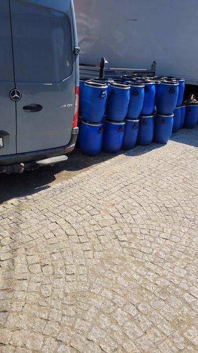 Beczki zbiorniki 120l oraz 220l