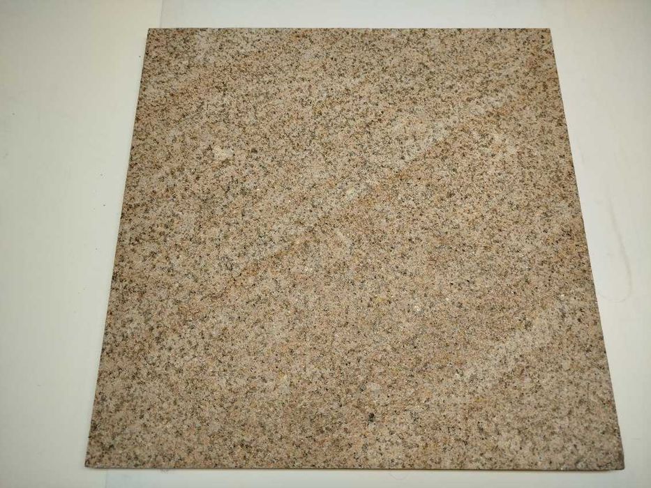 płyta płytka granitowa płomieniowana antypoślizgowa G682 SD Yellow Rock 60x60x2cm