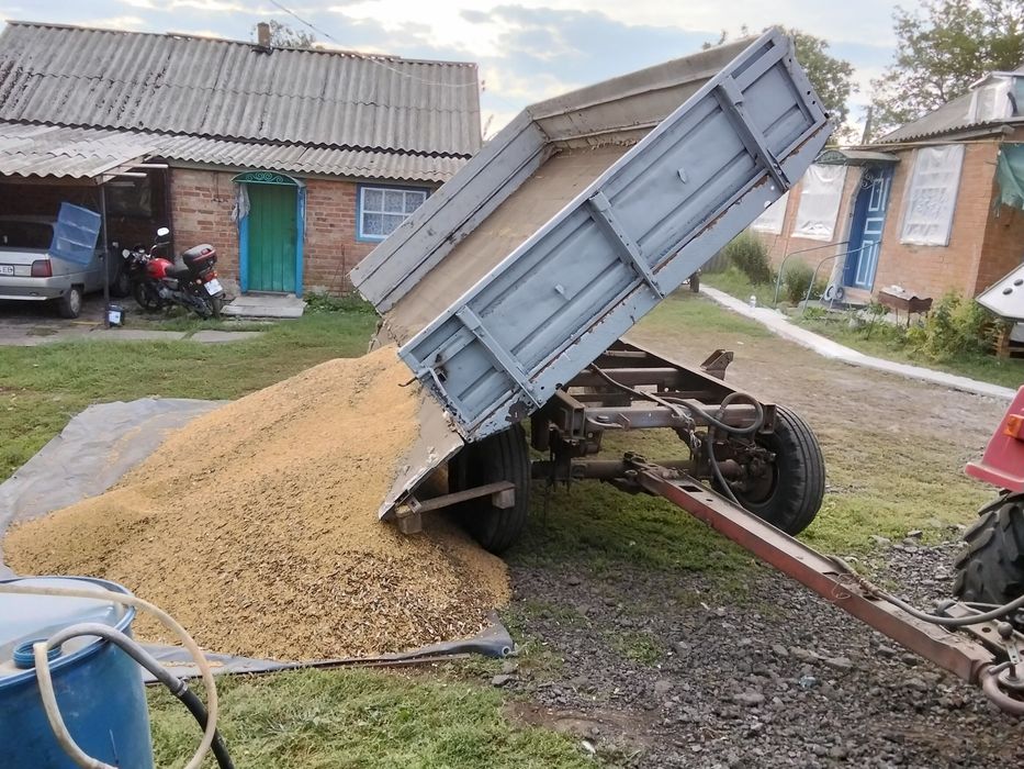 Продам прицеп 2птс4