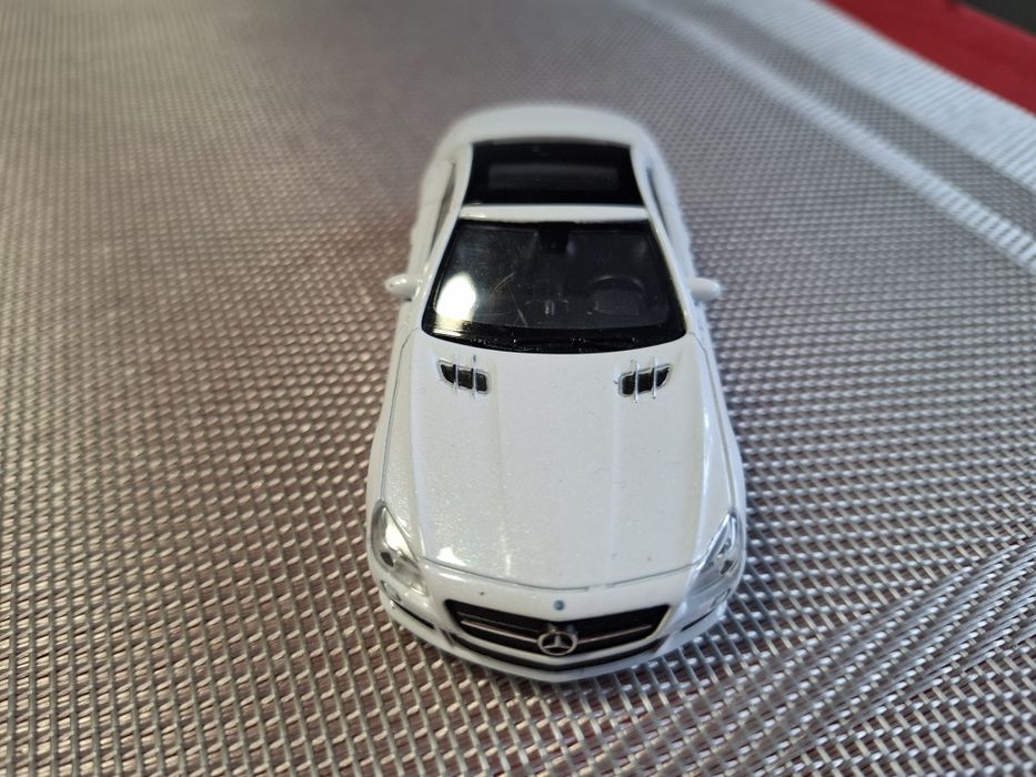 Welly mercedes benz sl 600 skala 1:43