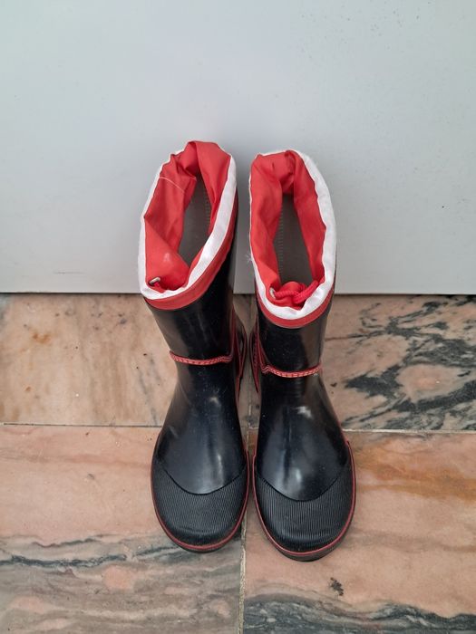 Vendo galochas infantil