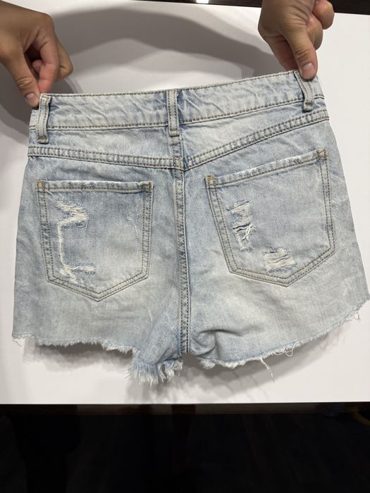 Джинсові шорти жіночі