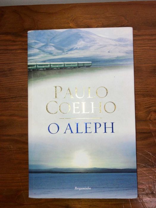 Vários livros em segunda mão