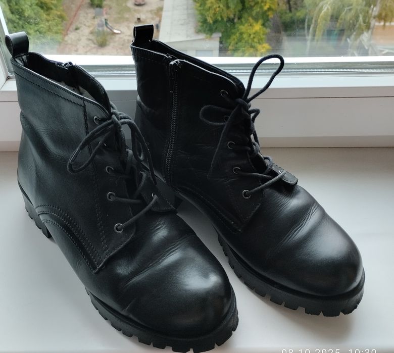 Зимние кожаные ботинки Tamaris 38p.