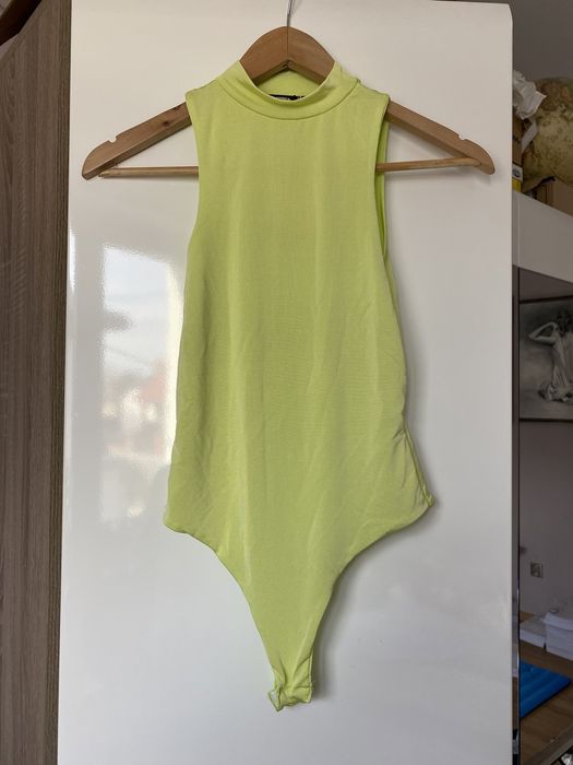 Nowe, neonowe body Missguided