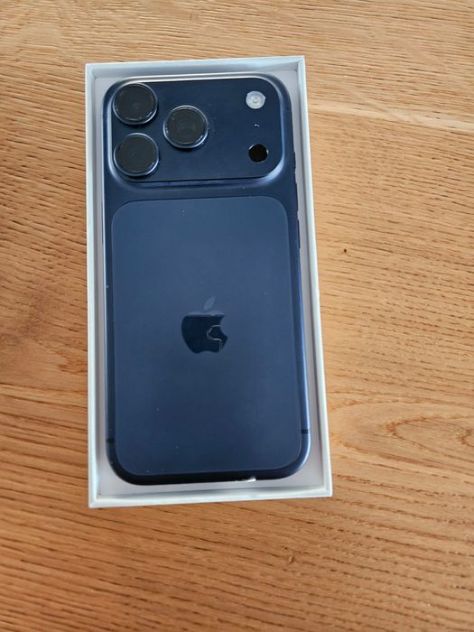 iPhone 17pro 256gb