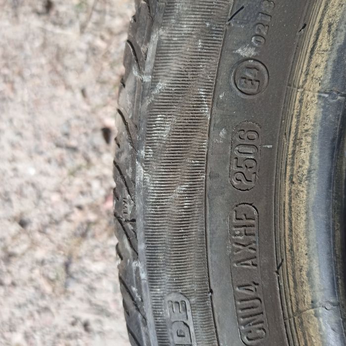 195/50/R15 Continental premium contact