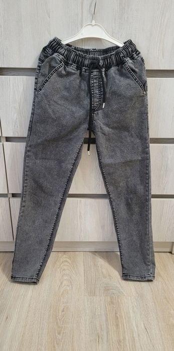 Джинси,брюки на хлопчика