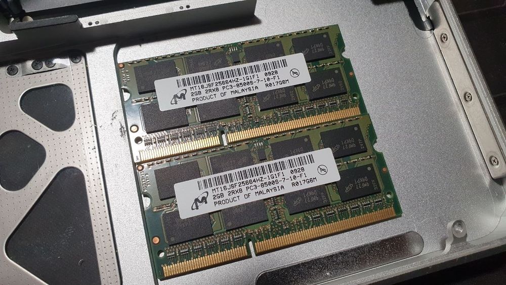 Ноутбук MacBook Pro
